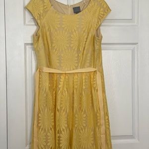 Rabbit Design short lace dress